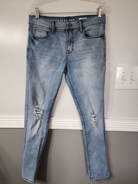Arizona Jean co. Advanced Flex 360 Light Blue Ripped Women's Jeans